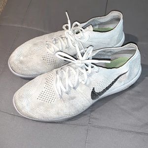 White & Grey Nike’s